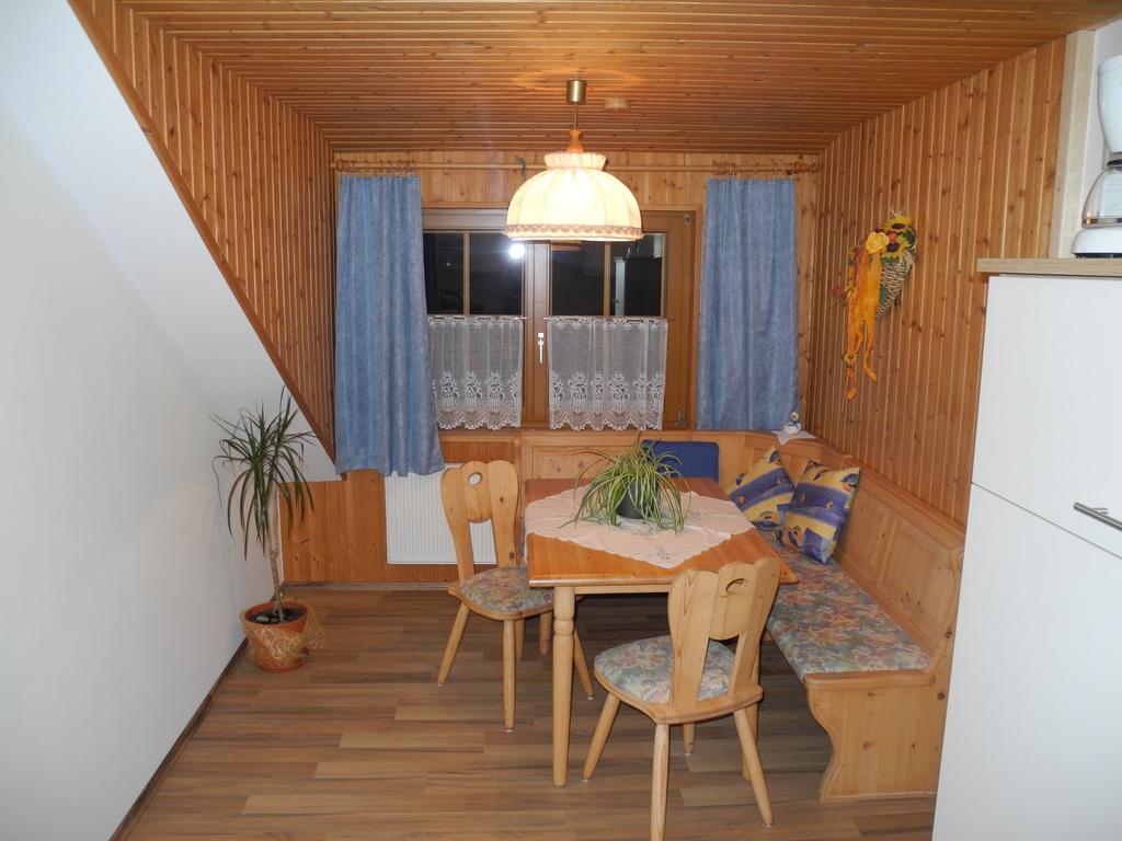 Apartmán Entschleunigungshof Huberbauer Kotschach-Mauthen Pokoj fotografie